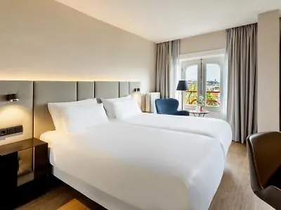 Nh Schiller 4*