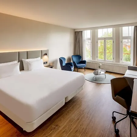 Nh Schiller 4* Amesterdão