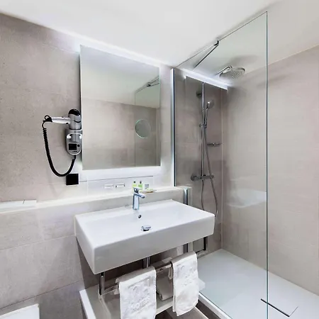 Nh Schiller Amesterdão