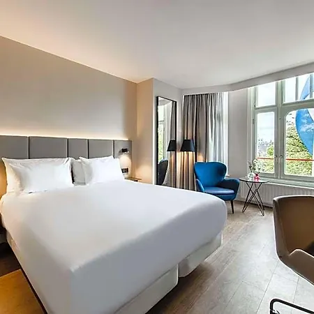 Nh Schiller Hotel