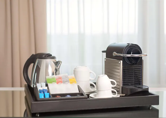 Nh Schiller מלון