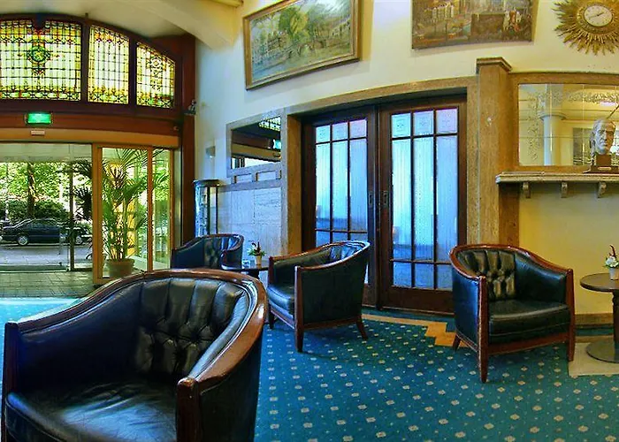 Nh Schiller Hotel 4*