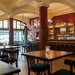 Hotel Nh Schiller