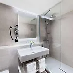 Nh Schiller Амстердам