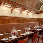 Отель Nh Schiller 4*