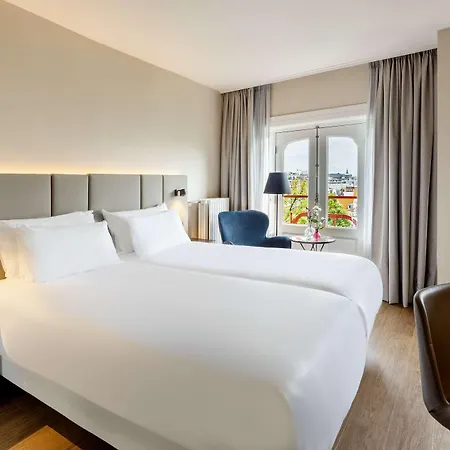 إن إتش شيلر أمستردام