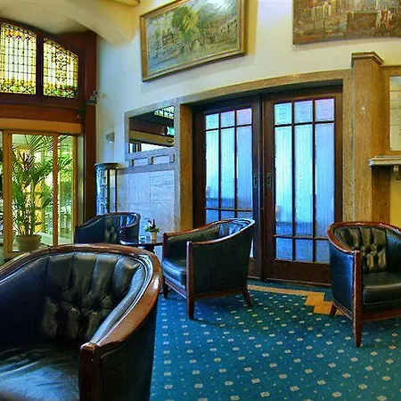 Nh Schiller Szálloda 4*